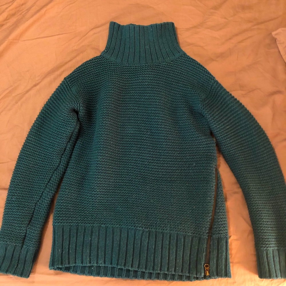 Lulu lemon merino wool sweater
